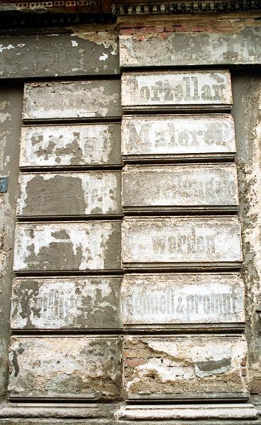 Görlitz, Joliot-Curie-Str. 2, 31.10.2000 (2).jpg - Porzellan - Malerei - ... werdn billigst, schnell & prompt
